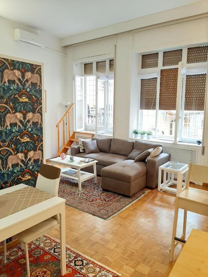 Апартаменты Charming Loft In Piazza Di Spagna Рим Экстерьер фото